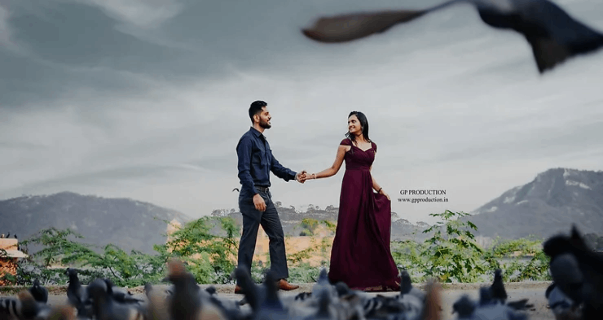 This couple’s vibrant pre-wedding photoshoot (Suraj & Mili)